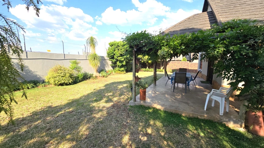 3 Bedroom Property for Sale in Melodie North West